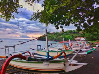 Jemeluk Beach Bungalows - Amed - 4