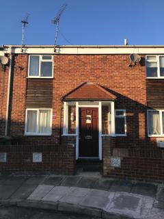 Modern cosy room with private bathroom - Harrow - 8