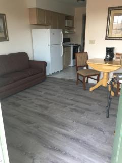 All Suites Inn Budget Host - Lewisburg - 3