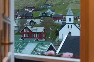 Old cozy house Á Kletti in Kvívík - 2