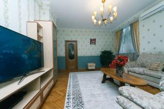 Three-room apartments at the Polytechnic Institute - Kiev - 9