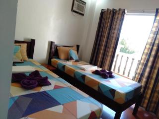 Seaslugs Travellers Inn - El Nido - 2