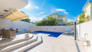 Villa Ema with heated saltwater pool, sauna and private gym - by TA Leut Agency - Privlaka - 1
