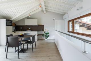 Mansarda I Cipressi - Lenno - 3