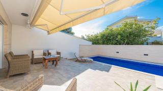 Villa Ema with heated saltwater pool, sauna and private gym - by TA Leut Agency - Privlaka - 3
