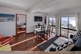 Luz Beach Ocean Front Apartment - Luz - 5