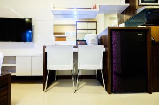 New Elegant Studio Signature Park Grande Apartment By Travelio - Jakarta - 7