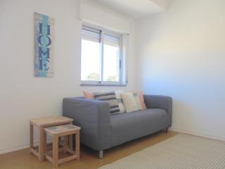 BeachCity Guesthouse - Lagos - 2
