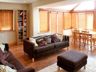 Lough Cluhir Cottage - Myross - 6