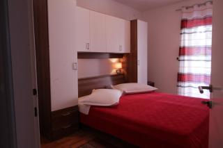 Apartments Meira br4 - 5