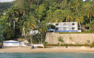 Maravillosa casa con 7 habitaciones, acceso directo a playa pichilingue, bahía de puerto marqués, zona diamante Acapulco - Acapulco - 9