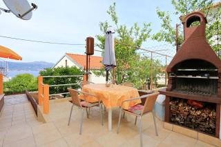 Apartments by the sea Slatine, Ciovo - 10368 - 3