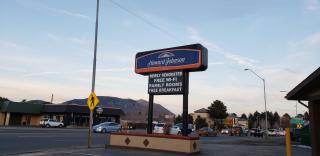 Howard Johnson by Wyndham Flagstaff University West - Flagstaff - 7