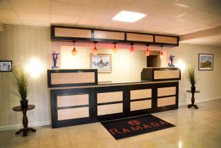 Ramada by Wyndham Triangle/Quantico - Triangle - 9