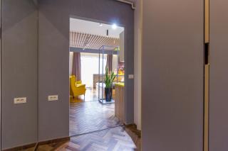 Corvin's Crib - 3