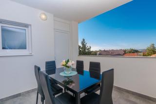 Pasko 3 modern furnished ap for 7 - Novalja - 2