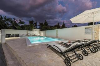 Andy 2 modern & centrally ap with a pool - Novalja - 3