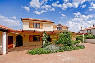 Villa Aurata in Ližnjan (Haus für 8-9 Personen) - 0