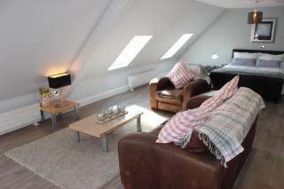 Lakeside Studio 2 Loft Apartment - Enniskillen - 5