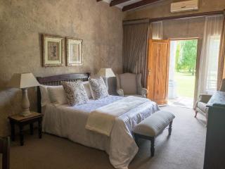 Ancient Emperor Guest Estate - 4