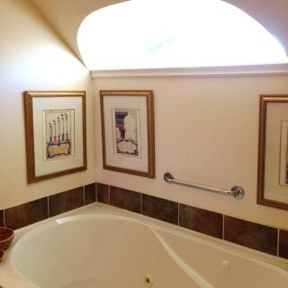 Kingsbrae Inn - 3
