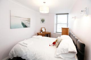 Austens Apartments - Torquay - 1