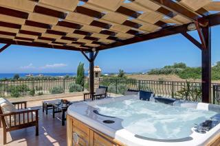 Villa Yialos - Neo Chorio - 7