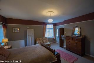 Lea House Bed and Breakfast - Ross on Wye - 8