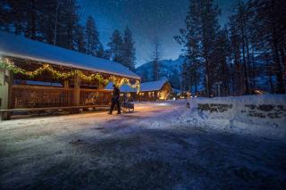 Sleeping Lady Mountain Resort - Leavenworth - 3