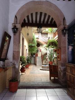 Hotel Atilanos - Morelia - 1