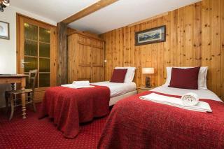 CHALET PELE - Alpes Travel - Central Chamonix - Sleeps 11 - Chamonix - 2