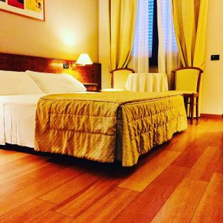 Hotel Motel Europa - 8