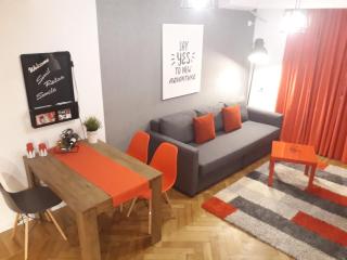 Victoria Avenue Apartment - Bucharest - 9