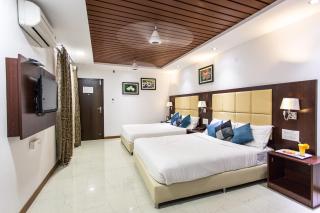 Rajmahal Inn - 1