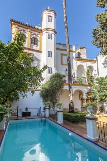 Villa Elvira, exclusive Pool and Gardens in the heart of Sevilla - Sevilla - 0