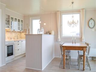 Three-Bedroom Holiday Home In Lemvig - Trans - 1