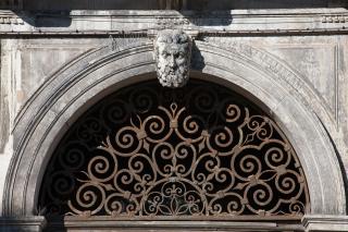 Appartamenti inside Palazzo Foscarini - Venice - 3