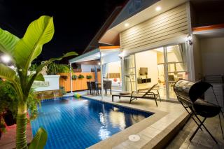Pattaya Pool Villa 39B 300 mater to beach gate - 0
