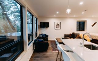 Storm Cove Suites - Ucluelet - 1