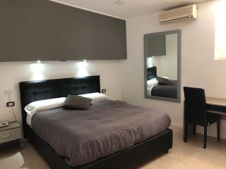Hotel Nettuno - Naples - 9