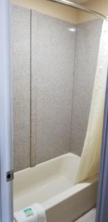 Newport News Inn - 4