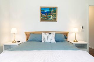 The Caretakers Cottage - Main Ridge - 8