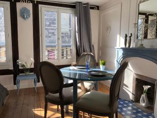 LA PARENTHÈSE DU CAPUCIN - Honfleur - 6