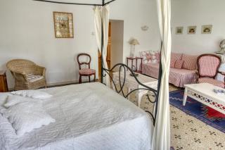 Mas d'Escattes - Nîmes - 9