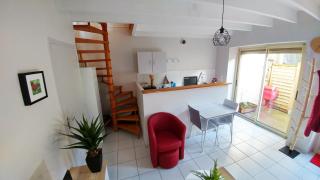 Maisonette en HYPERCENTRE calme avec terrasse - Cholet - 1
