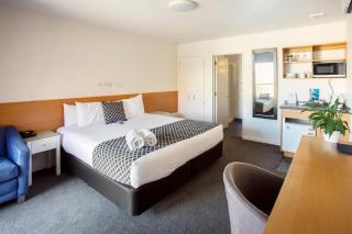 Harbourside Lodge - Nelson - 3