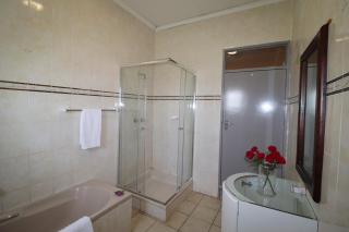 Sentosa Guest House - Francistown - 9