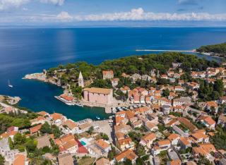 Mediterranes Ferienhaus m. Terrasse - Veli Lošinj (Lussingrande) - 2