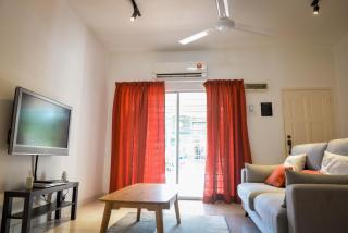 BNB Cozy Homestay - Emerald West Rawang - 6