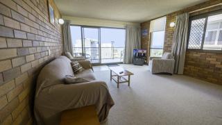 San Clemente Unit 4 24 Orvieto Terrace - Caloundra - 8